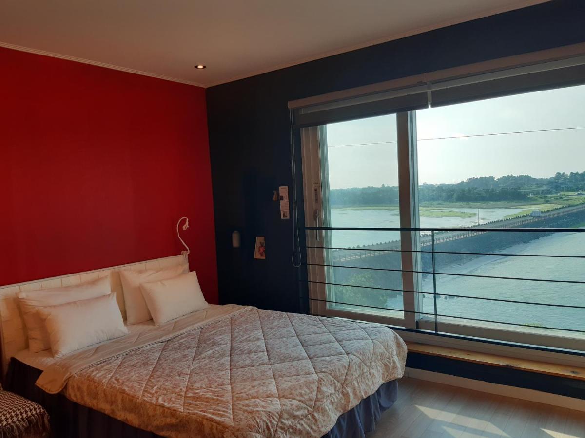 Jeju Gaviota Pension Exterior photo