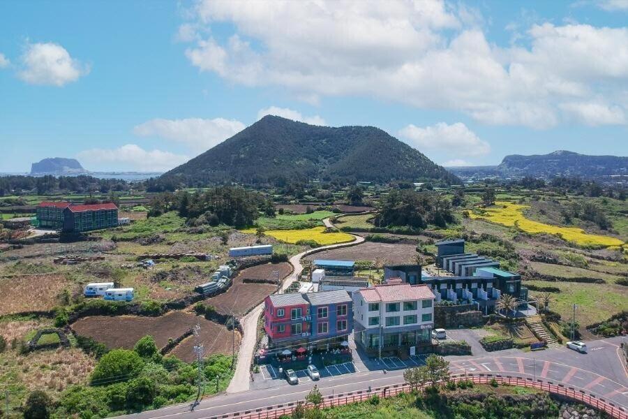 Jeju Gaviota Pension Exterior photo